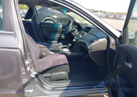 2011 Honda Accord 2.4 Lx-P из США, поврежденный, VIN 1HGCP2F4XBA063409